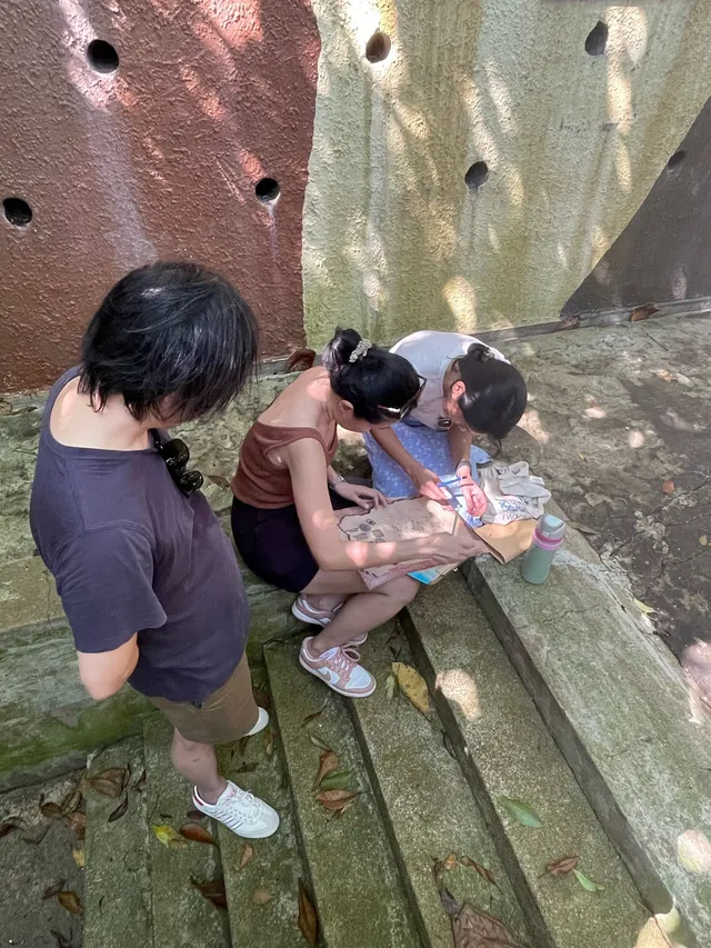 A team playing Lost Treasure of Sarang Rimau at Fort Siloso, Sentosa